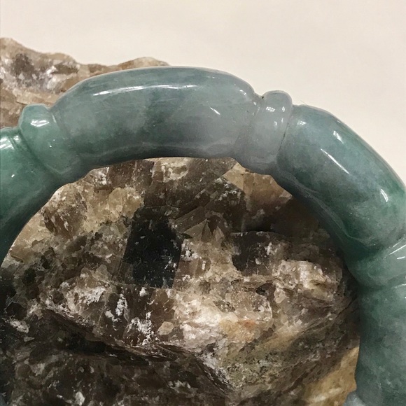 Vintage Antique Jade Dragons Chasing Pearl Bangle - Picture 6 of 8